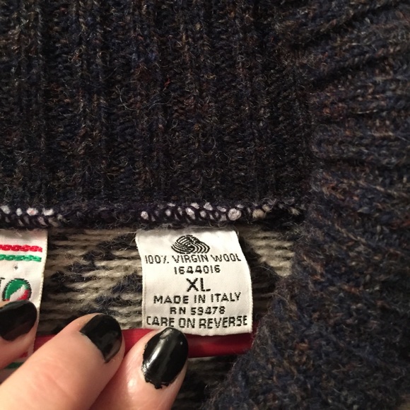 100% Wool, Italian Made Sweater. Size XL. - Picture 4 of 7
